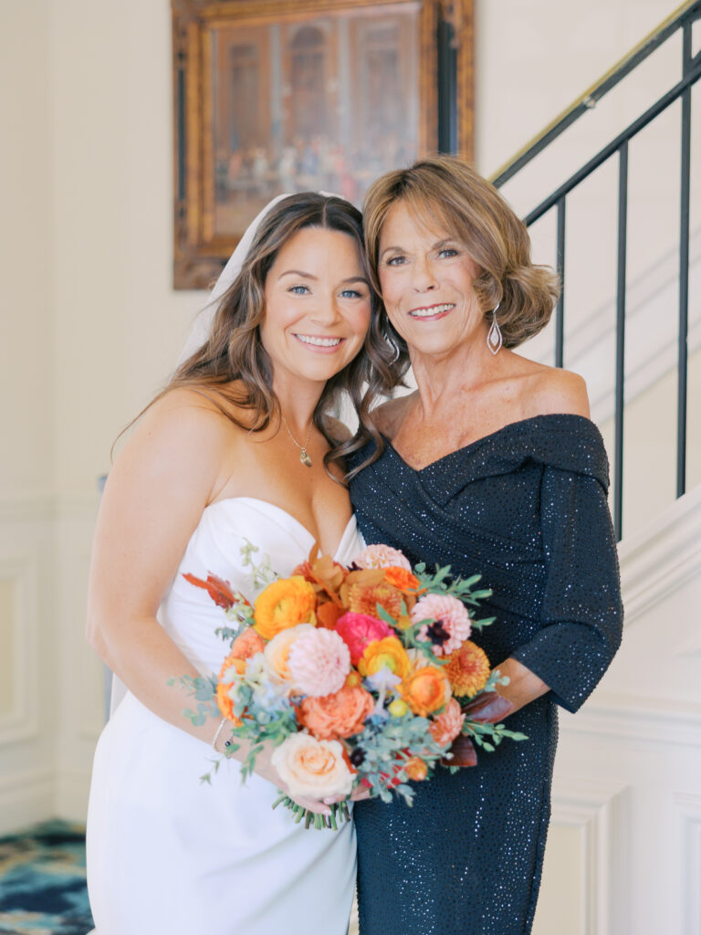 A wedding at Molly Pitcher Inn in Red Bank NJ.