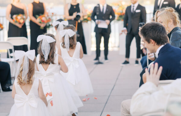 A wedding at Molly Pitcher Inn in Red Bank NJ.