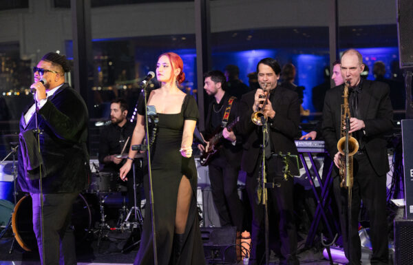 A Candlelit Winter Wedding With Stunning NYC Views at Hudson House