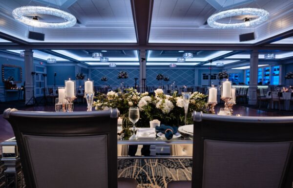 Modern Coastal Was The Vibe at This Wedding at Crystal Point Yacht Club