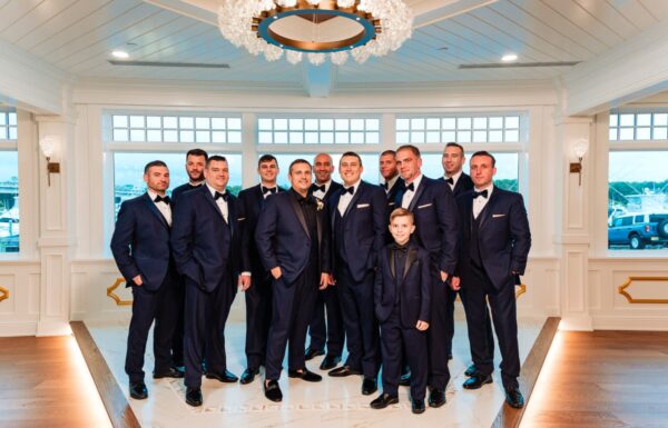 Modern Coastal Was The Vibe at This Wedding at Crystal Point Yacht Club