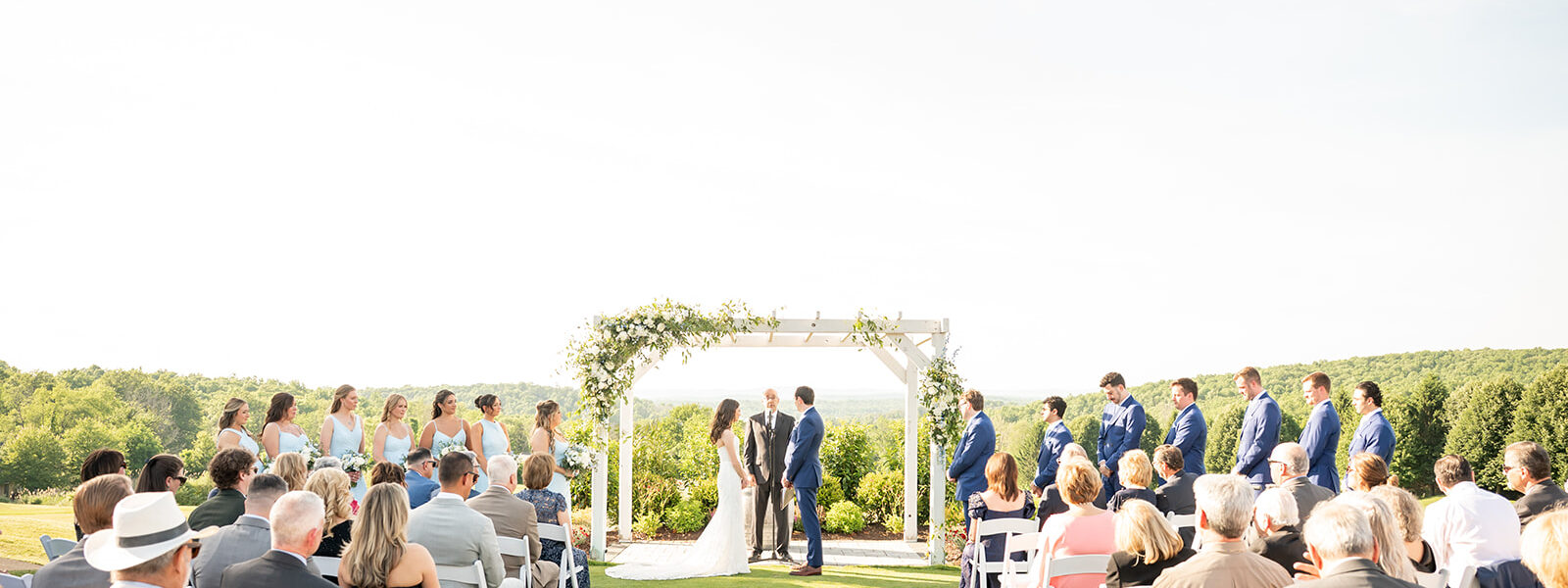Two Competitive Runners, One Chance Meeting & a Perfect June Wedding at SkyView Golf Club
