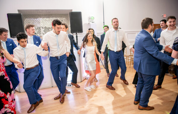 Two Competitive Runners, One Chance Meeting & a Perfect June Wedding at SkyView Golf Club