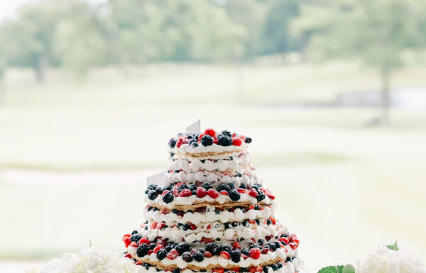 She Skipped the Veil and Wore Her Late Grandmother’s Pearls at This Classic Summer Wedding at Baltusrol Golf Club