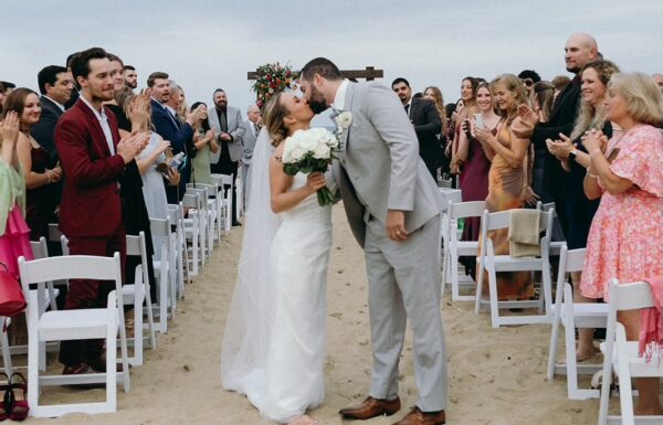 A Laid-Back Wedding That Felt Like One Last Summer Night at Tim McLoone’s Supper Club in Asbury Park