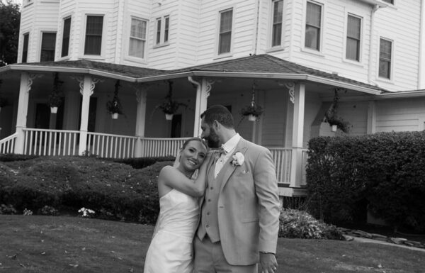 A Laid-Back Wedding That Felt Like One Last Summer Night at Tim McLoone’s Supper Club in Asbury Park