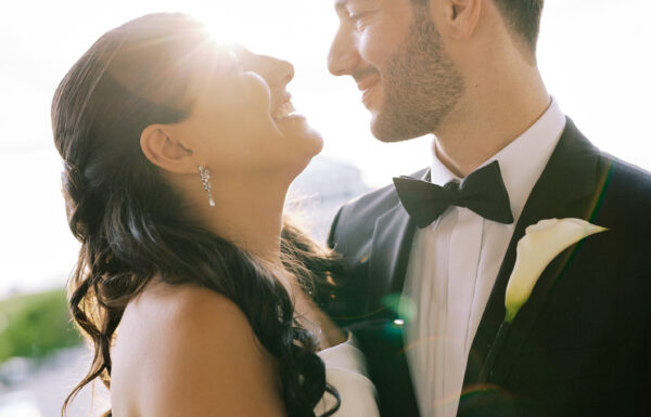 A Classic & Chic Spring Wedding With Manhattan Skyline Views at Liberty House