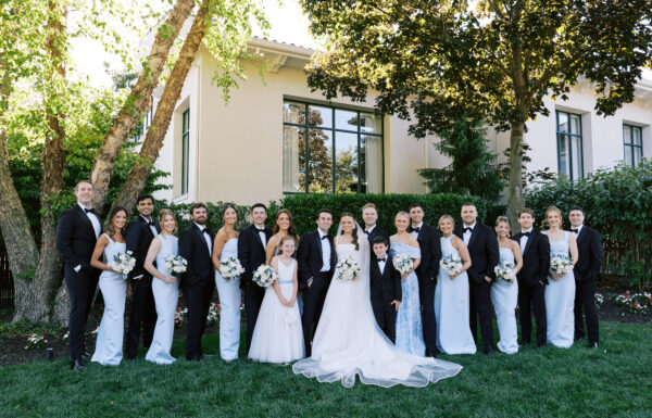 A Timeless Summer Wedding with Blue Hydrangeas at Edgewood Country Club