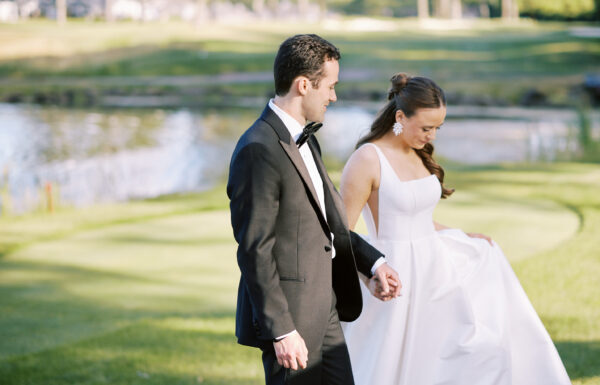A Timeless Summer Wedding with Blue Hydrangeas at Edgewood Country Club