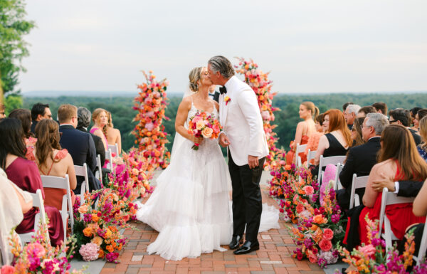 A Sunset Color Palette & 385 Floating Candles at This Spectacular Pendry Natirar Wedding