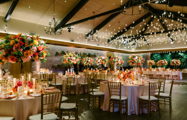A Sunset Color Palette & 385 Floating Candles at This Spectacular Pendry Natirar Wedding