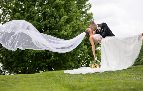 Three Shades of Green, Sunflowers Everywhere, and the Most Joyful Summer Wedding at Beaver Brook Country Club