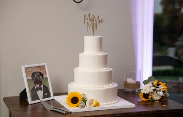 Three Shades of Green, Sunflowers Everywhere, and the Most Joyful Summer Wedding at Beaver Brook Country Club