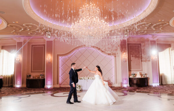 25 Pounds of Organza, a Wedding Crest, and a Royal-Style Summer Wedding at The Mansion on Main Street