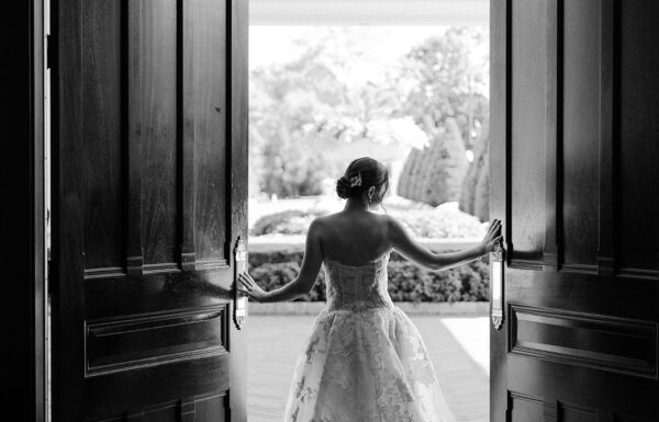 ‘Something Blue’ Everywhere at This Stunning Black-Tie Wedding at Shadowbrook at Shrewsbury