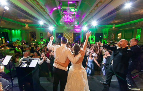 ‘Something Blue’ Everywhere at This Stunning Black-Tie Wedding at Shadowbrook at Shrewsbury