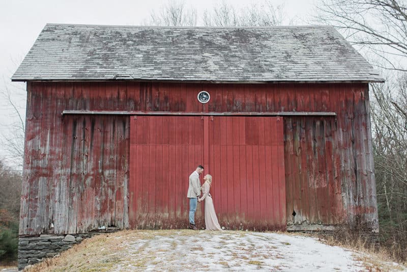 Outdoor rustic winter engagement session