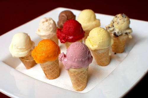 New Jersey Bride—mini ice cream cones.