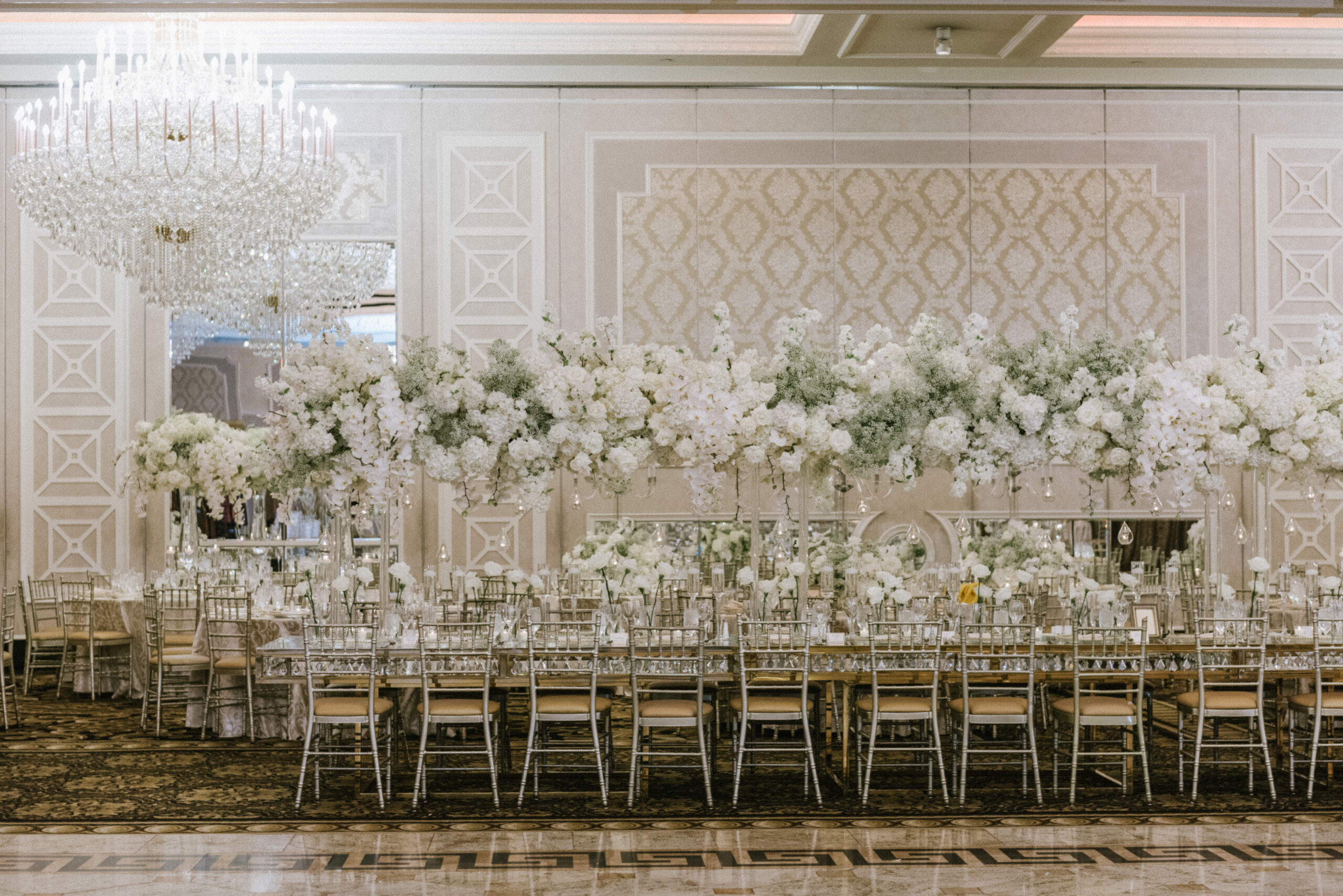 Esther and Daniel had a gorgeous big day for their The Venetian wedding.