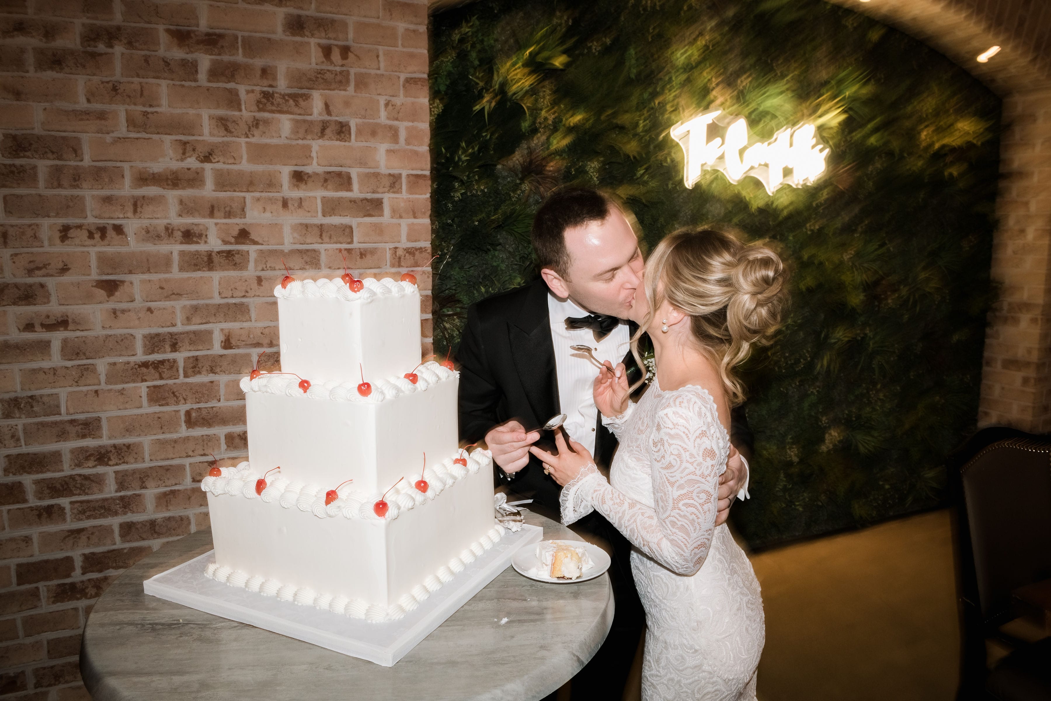 A wedding at Perona Farms in New Jersey.