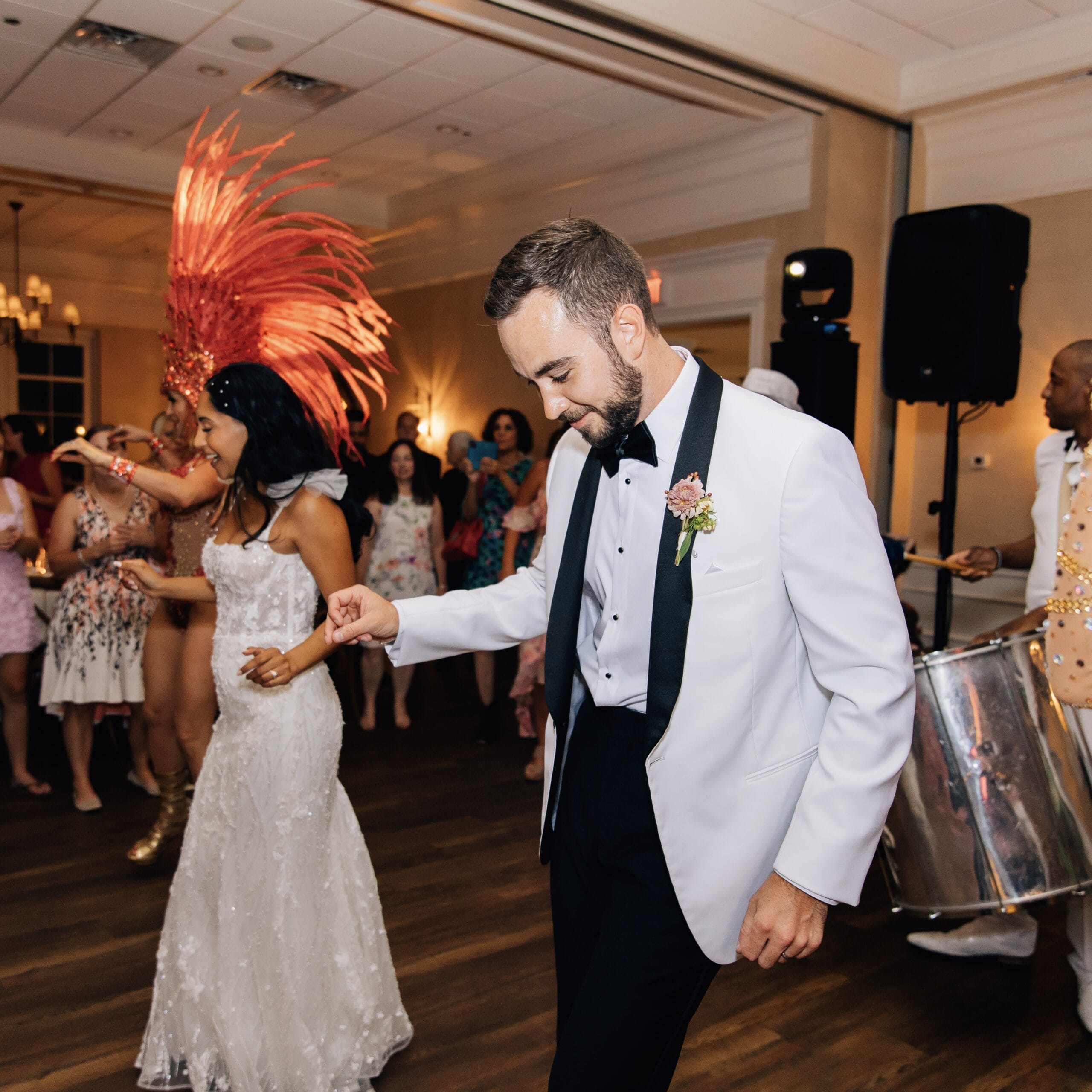 An elegant wedding at Linwood Country Club with a pastel palette.