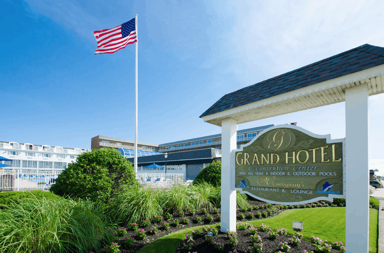 A wedding at Grand Hotel Cape May, a wedding venue in New Jersey.