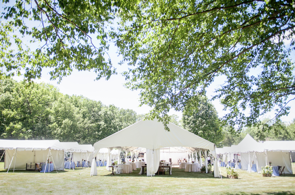 Kate-John-Backyard-wedding-FindOrion-Photography