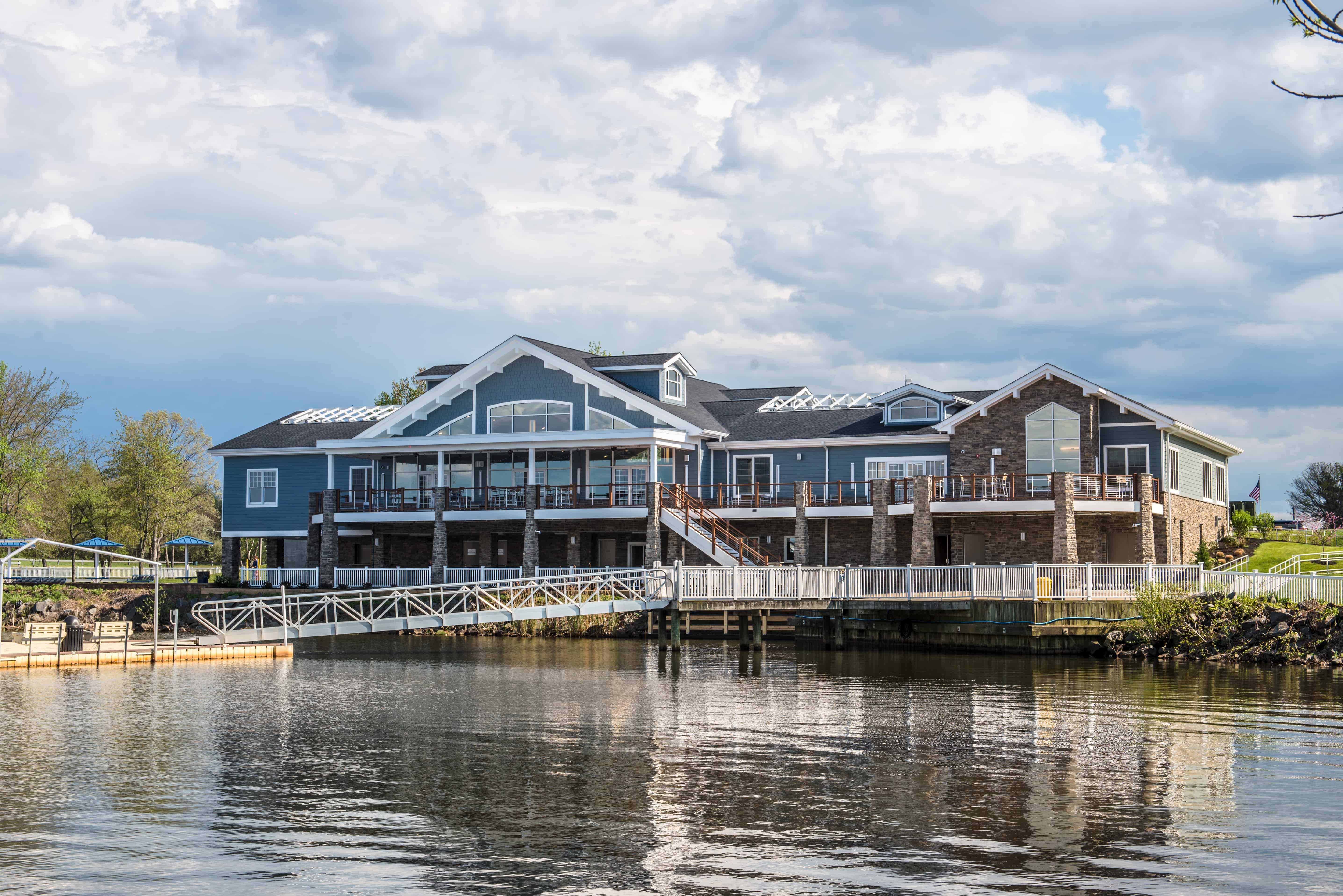 Boathouse At Mercer Lake Wedding Wire Que Mashdez