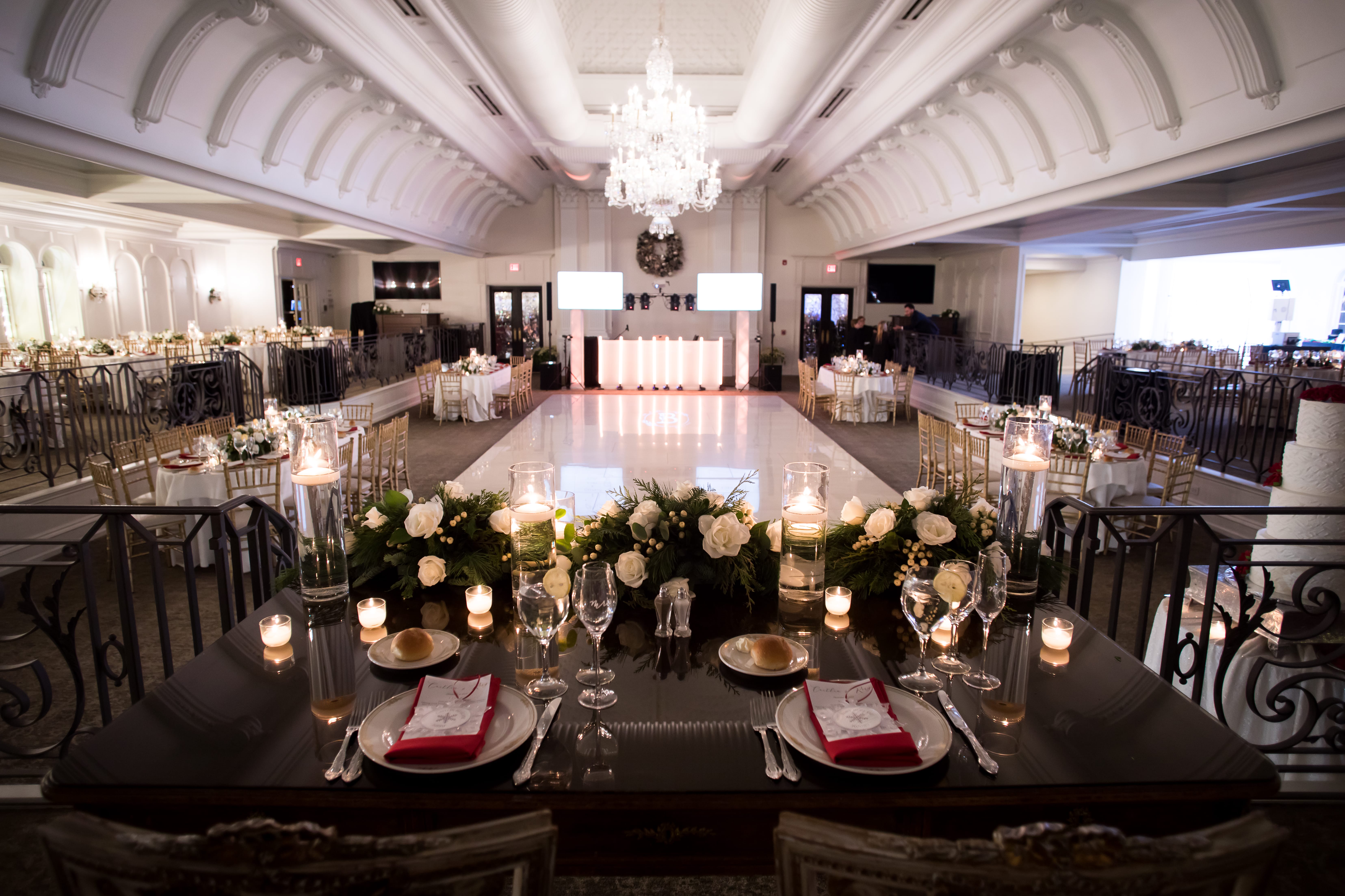 A Christmastime wedding at Nanina's in the Park.