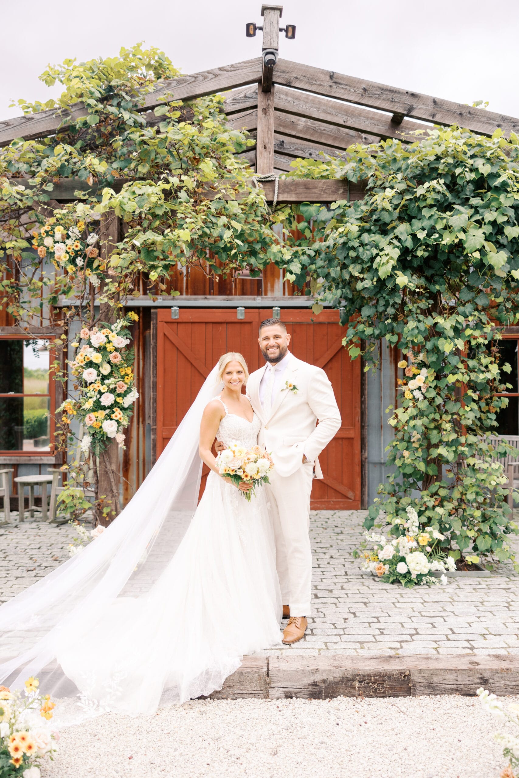 An elevated barn meets coastal aesthetic wedding at Farm on Main.