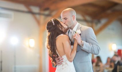 Danielle and Josh at Willow Creek Winery