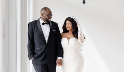 An Influencer Created A Timeless Black-And-White Big Day