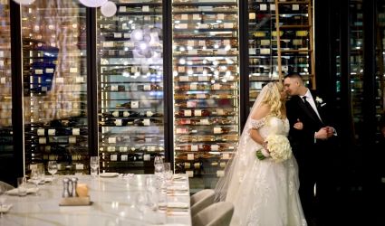 A Lovely Hotel Wedding With Family, Friends and Food at The Center