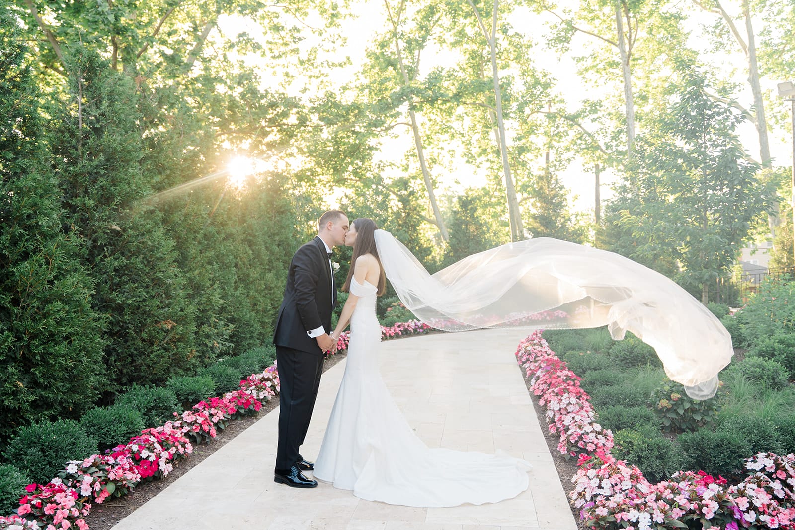 A wedding at Nanina's in the Park.