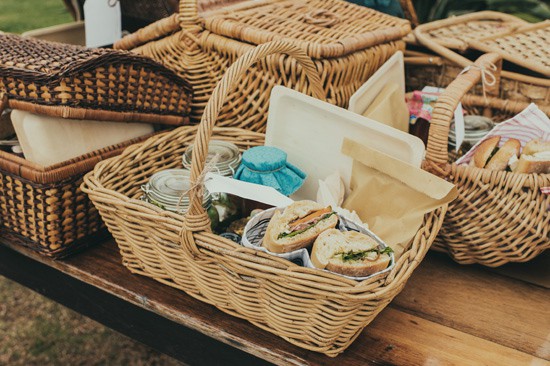 Picnic-baskets-glamping-wedding