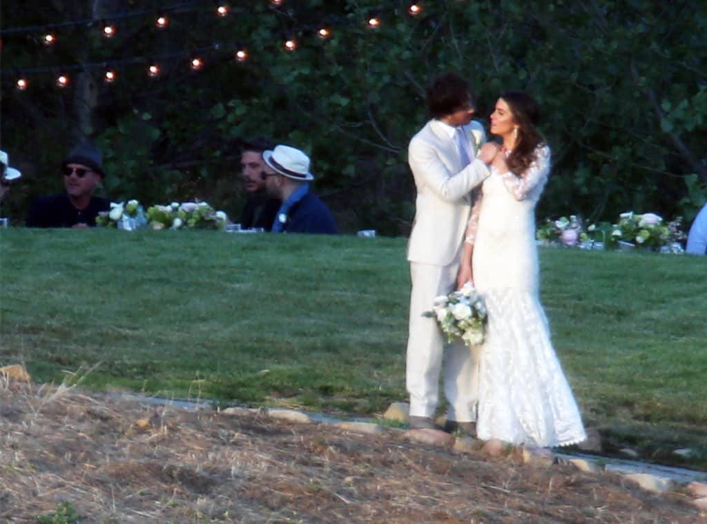 Must See Nikki Reed S Wedding Dress New Jersey Bride