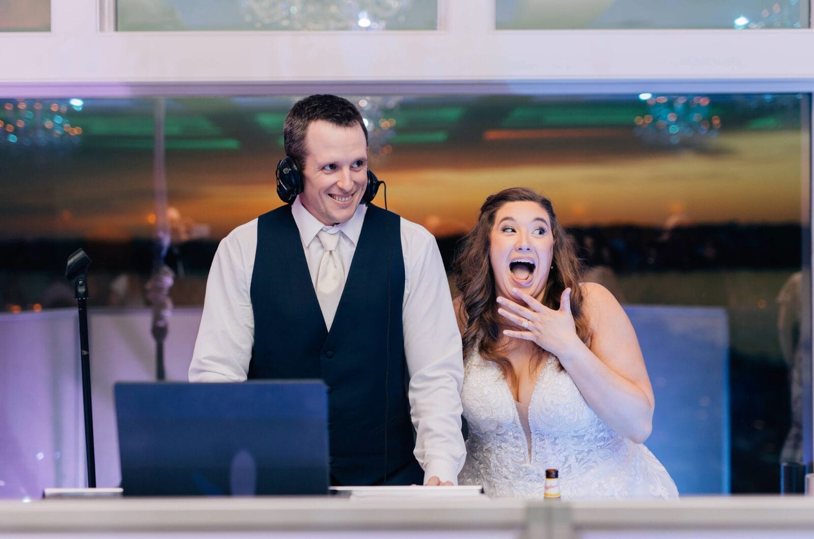A Clarks Landing Yacht Club wedding.