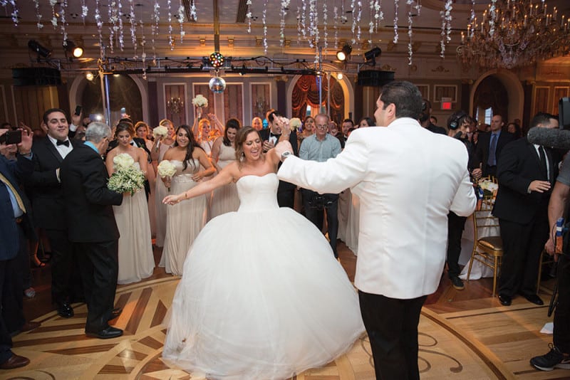 New Jersey Bride Lauren Manzo and Vito First Dance