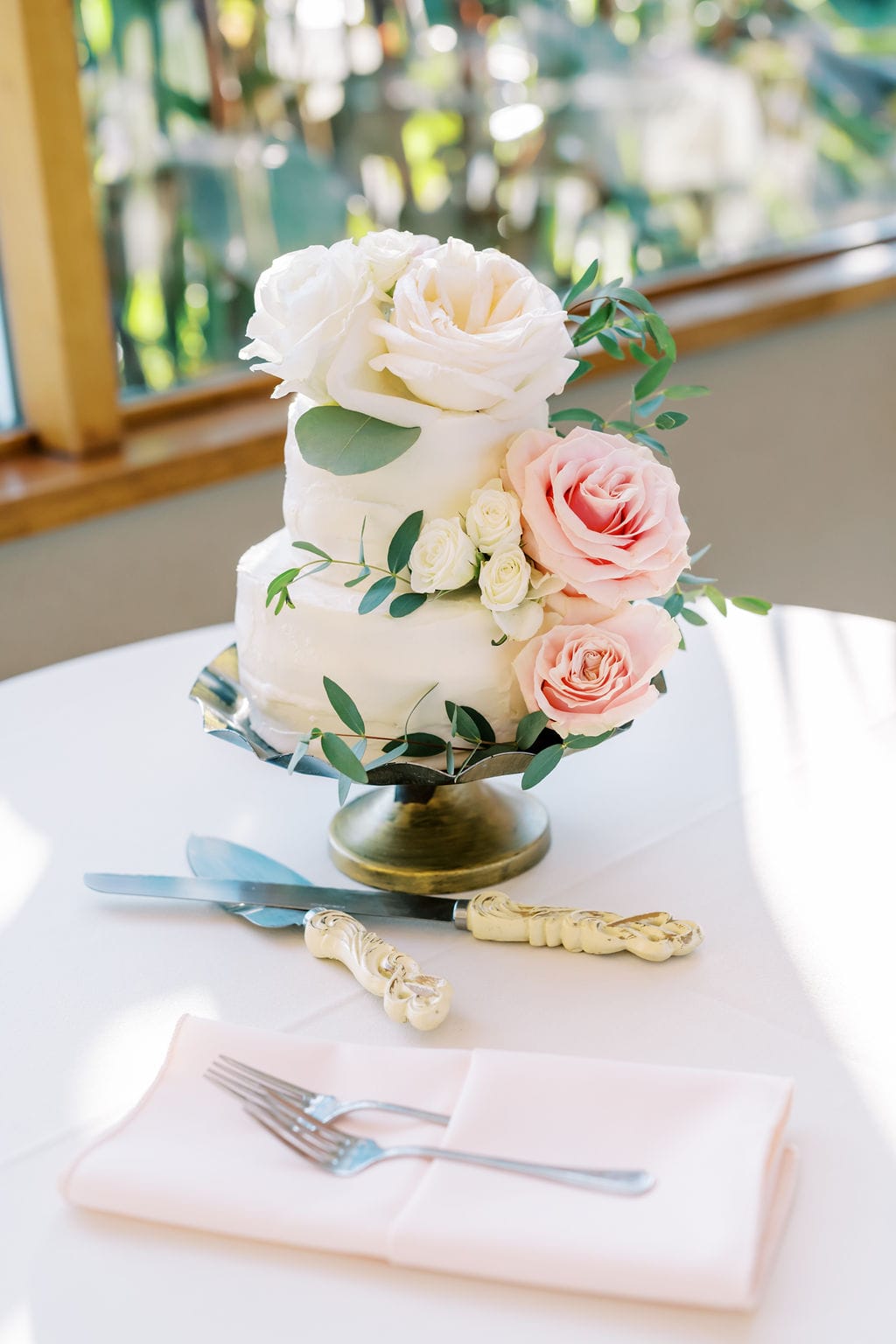 The Conservatory at the Sussex County Fairgrounds is a rustic venue wedding venue in a natural setting.